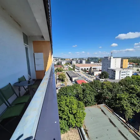 Lägenhet Cosy 2 Bedroom Flat Close To The Town With Parking