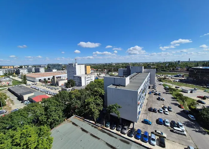 Daire Cosy 2 Bedroom Flat Close To The Town With Parking *